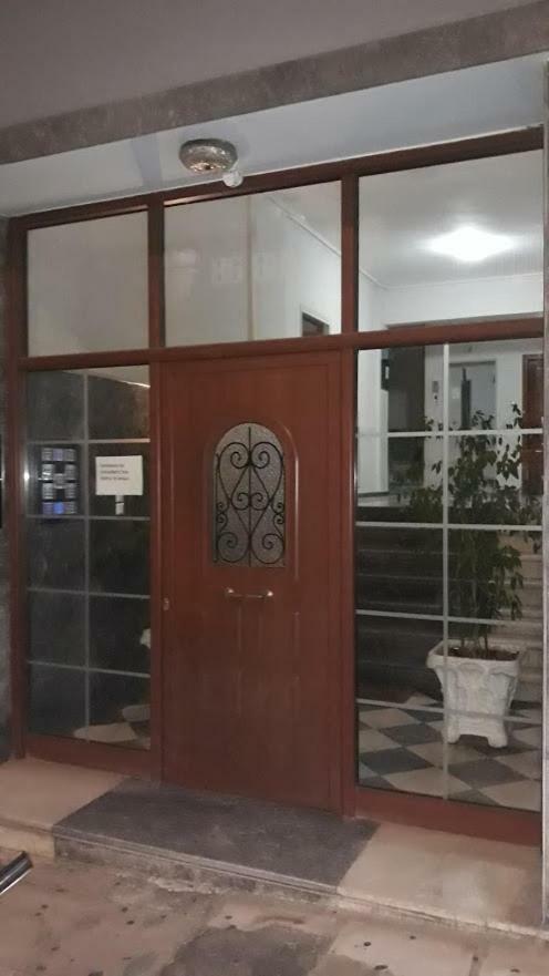 Modern Apartment, 5΄ Walk From Central Metro Station Athen Exterior foto